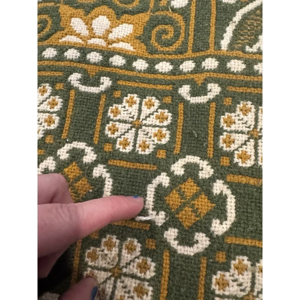 Welsh Reversible Tapestry‎ Bedspread Green Gold Tassels Wool 60 X 87 Squares